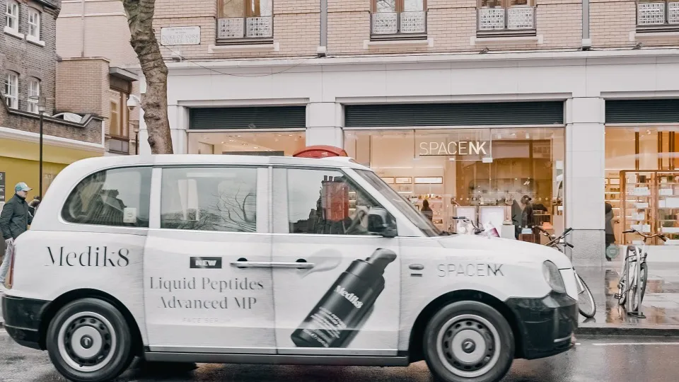 Medik8 - Vehicle Wrap